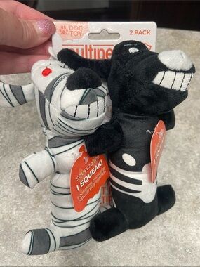 Multipet Loofa Skeleton and Mummy Dog Interactive Plush Toy 2-Pack NWT